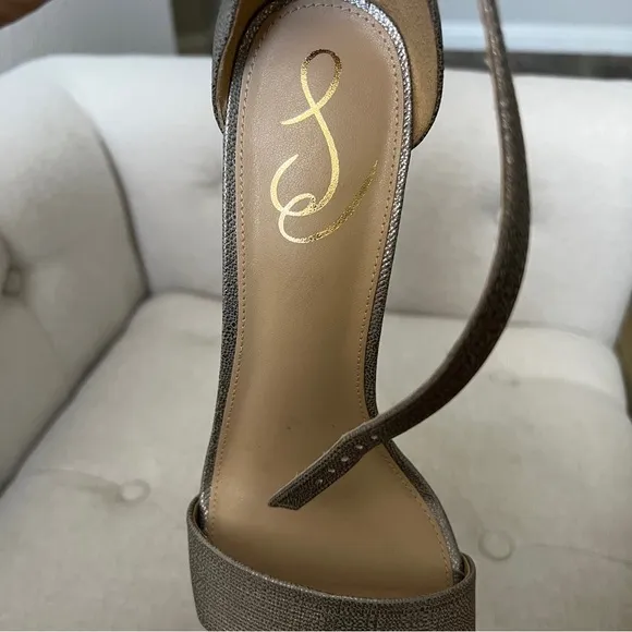 Sam Edelman NEW Yaro Womens Sandals Pewter Metallic Ankle Strap heels. Size 9