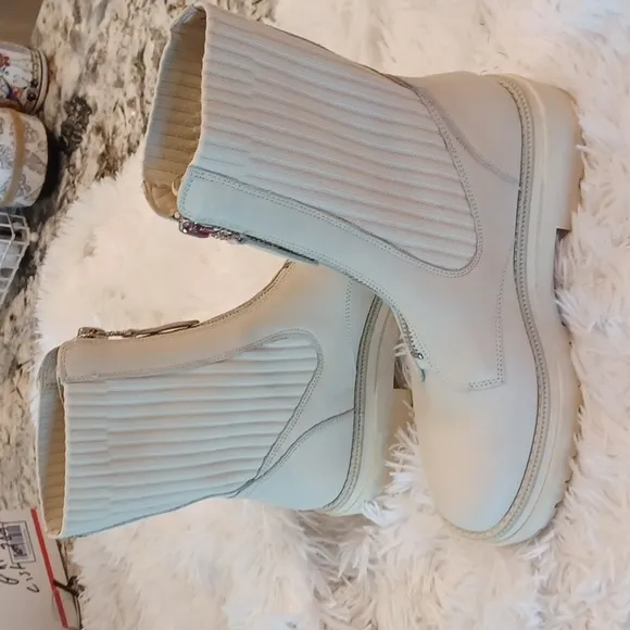 Sam Edelman Sz 9 Winnifred Leather Sole Sock Fitted Moto Chelsea Boots NEW