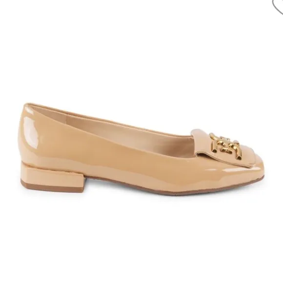 SAM EDELMANEmina Square Toe Flat In Color: ALMOND size 8 like new