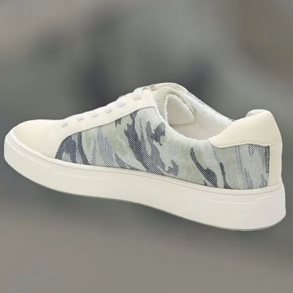 SANCTUARY Daytripper Camo Print Lace-Up Sneakers