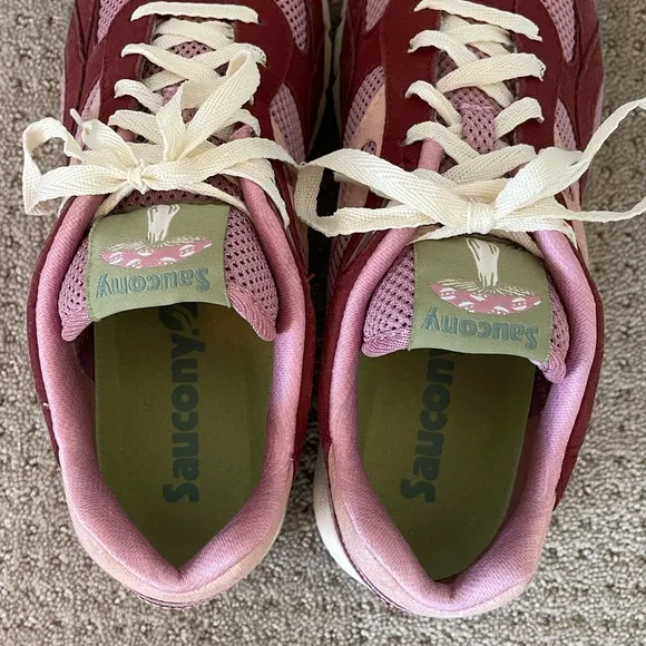 Saucony Shadow 6000 Mushroom Low Top Sneakers - Burgundy - US 10