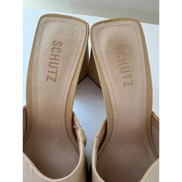Schutz Lizah Modern Block Heel Slip on Sandal Mules Size 9.5 B Dark Nude