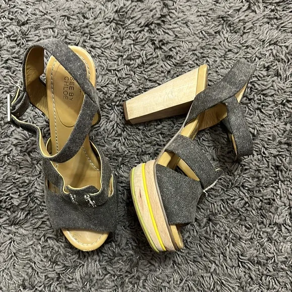 See By Chloe Wooden Canvas Platform Sandals size 8.5