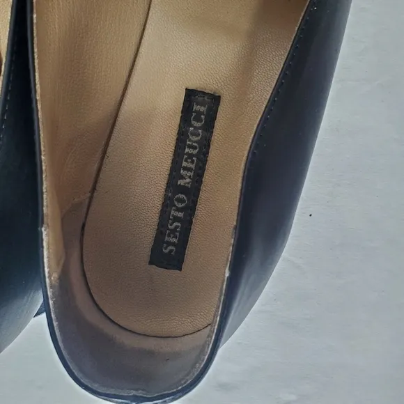 Sesto Meucci Black Loafer Flats