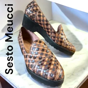 Sesto Meucci-NWOB size 8.5 women’s woven Italian leather wedge loafers. New!!!
