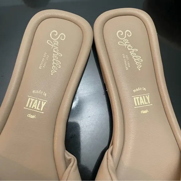 Seychelles Breath of Fresh Air Nude Slip-On Sandal Size 8