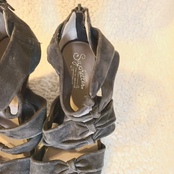 Seychelles gray suede knotted strap heeled sandals