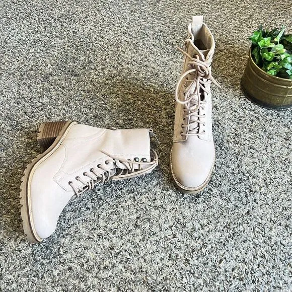 Seychelles Irresistible Nubuck Leather Combat Lace Up Boots Sz 6 Light Pink New