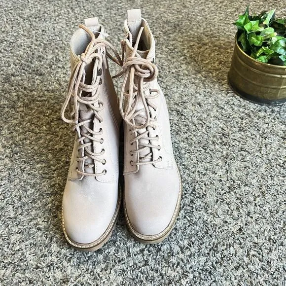 Seychelles Irresistible Nubuck Leather Combat Lace Up Boots Sz 6 Light Pink New