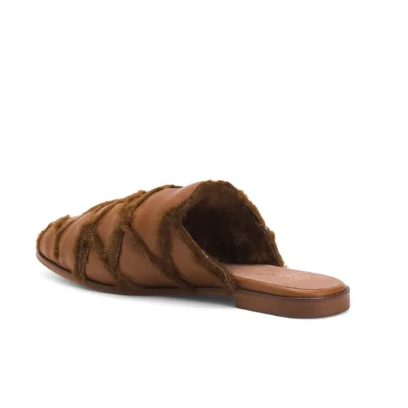 Seychelles Leather Survival Cozy Slip On Flats Tan Women’s Size 7 NEW