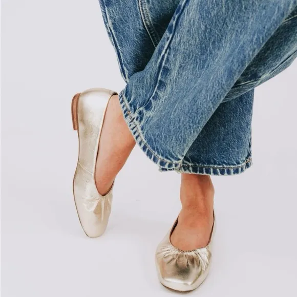 Seychelles Nude Leather Square Toe Minimalist Ballet Flats