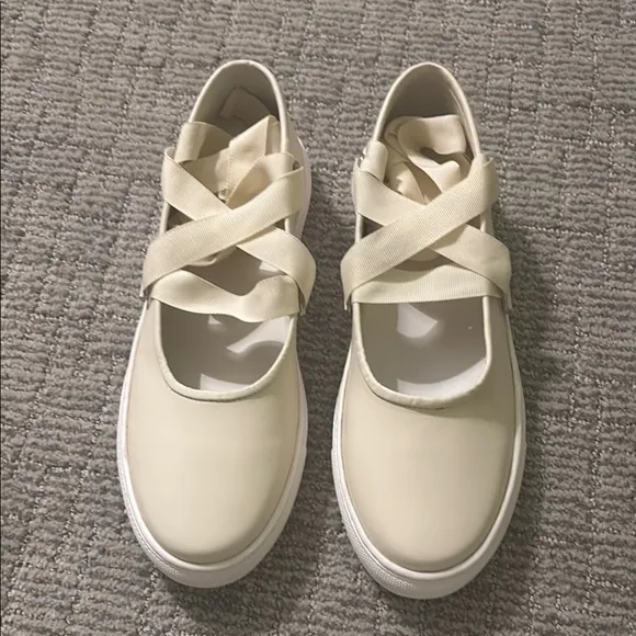 Seychelles Ribbons Lace-Up Flats - Size 10