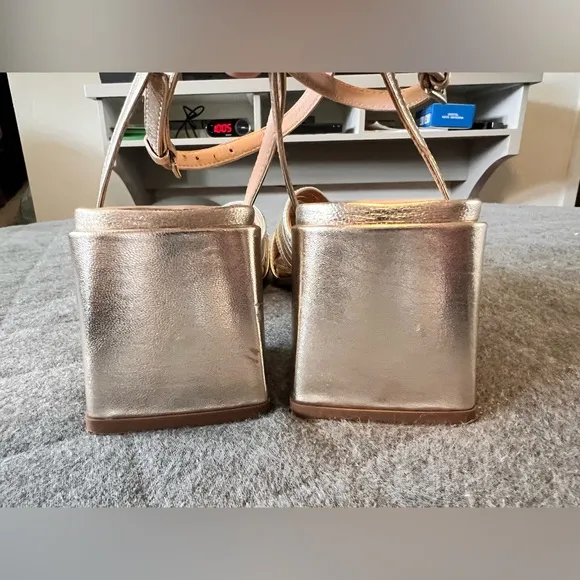 SEYCHELLES Sz 8 Tender Gold Silver Metallic Leather Sandals Worn 1x Orig$150