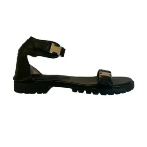 Shakuhachi Black Gold Buckle Strap Sandals 38
