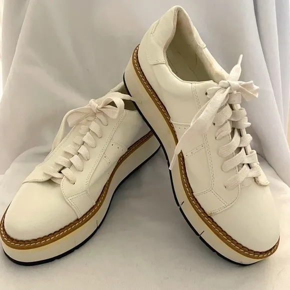 Shu Shop Suzanne White Platform Lace Up Sneakers Size 10 NWOT