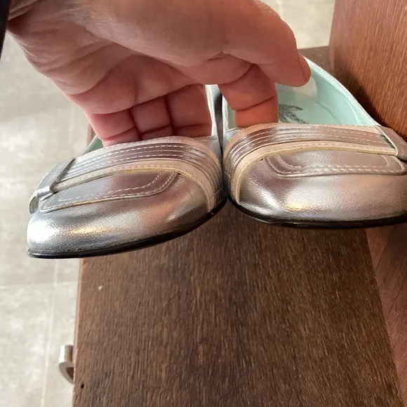 Sigerson Morrison 8 MOD Silver Baby Maryjanes Y2K