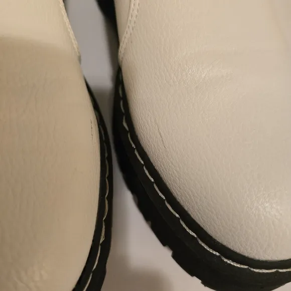 SINCERLY JULES White Leather Chelsea Boots Black Sole Platform Shoes Size 9M