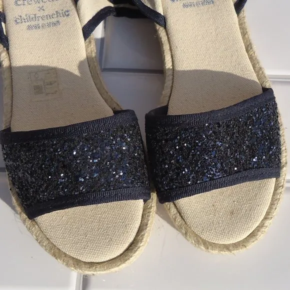 SIZE 32. Crewcuts glitter sparkle espadrille sandals.