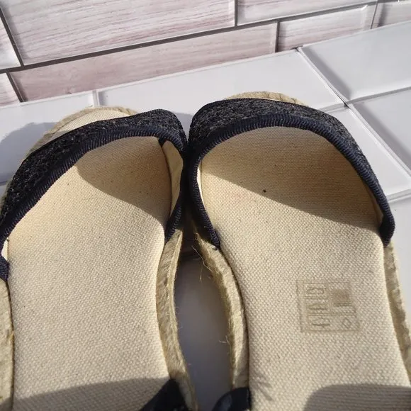SIZE 32. Crewcuts glitter sparkle espadrille sandals.