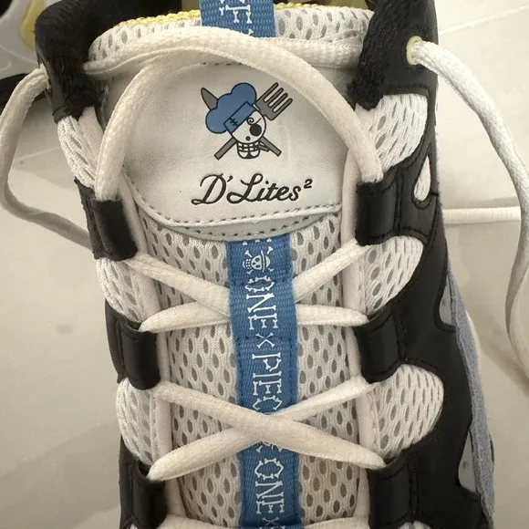 Skechers x One Piece Men's D'Lites 2 Low Top Sneakers Limited Edition Size 11