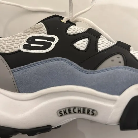 Skechers x One Piece Men's D'Lites 2 Low Top Sneakers Limited Edition Size 11