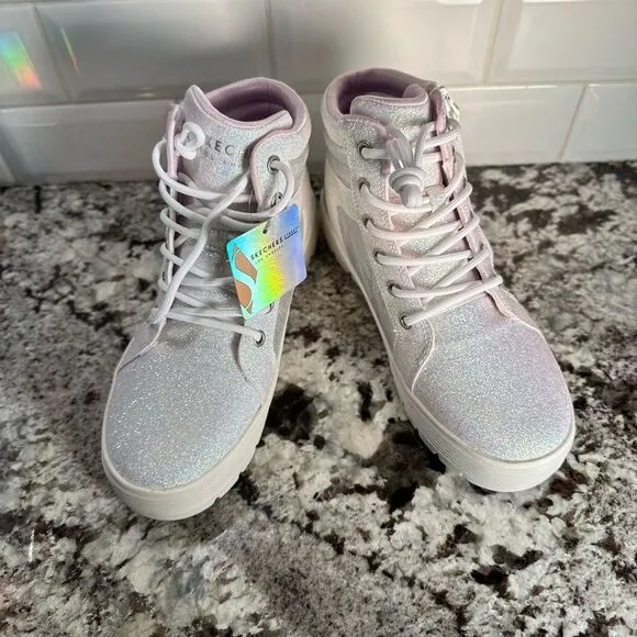 Sketchers Sneakers NWT