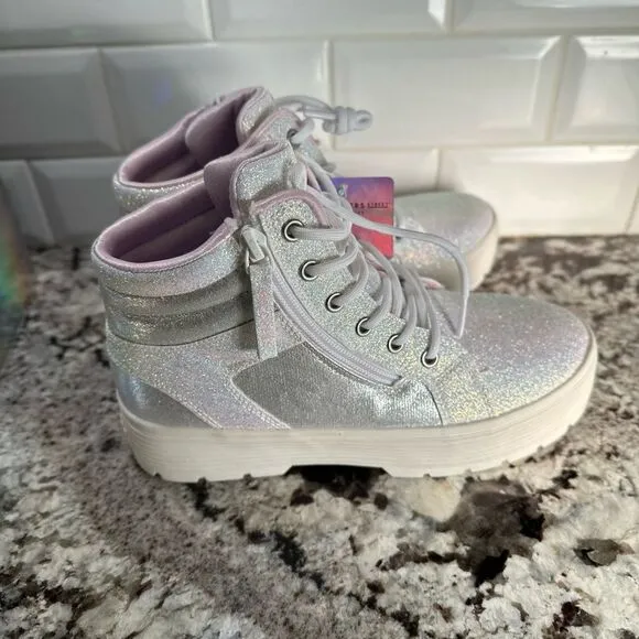 Sketchers Sneakers NWT
