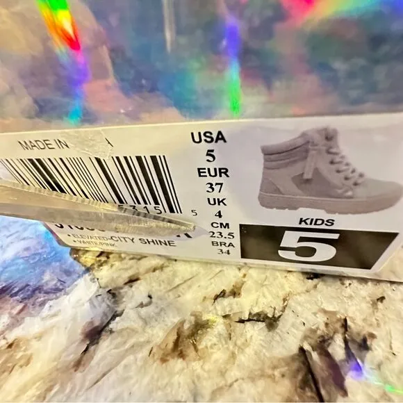 Sketchers Sneakers NWT