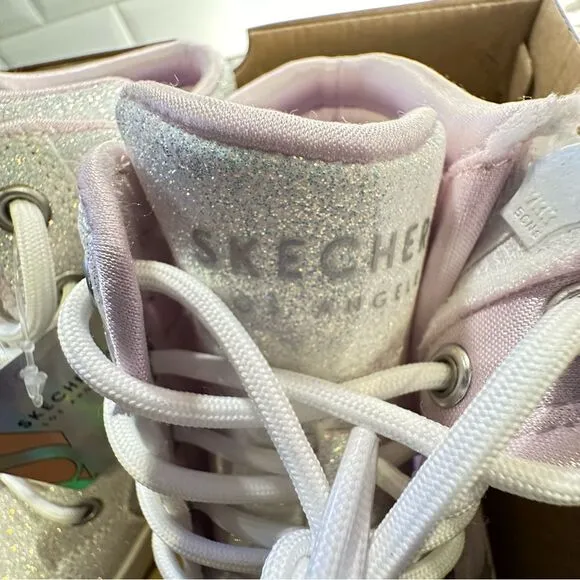 Sketchers Sneakers NWT