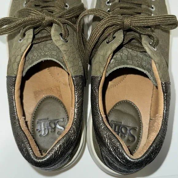 Sofft Parkyn Platform Snakeskin Print Leather Sneakers Women’s 8 Olive Green