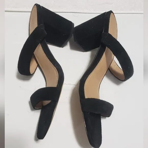 Soludos Ines Sandals minimalist  Black leather upper heel size 9