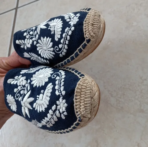 Soludos Midnight Blue Ibiza Embroidered Espadrilles Mules 7US/37.5EU