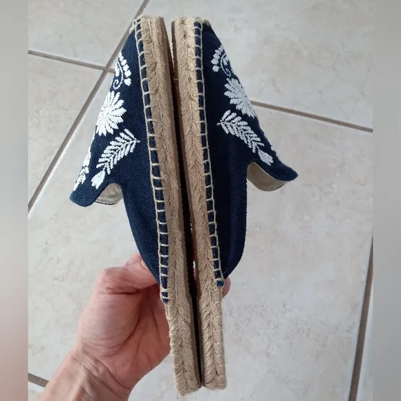 Soludos Midnight Blue Ibiza Embroidered Espadrilles Mules 7US/37.5EU