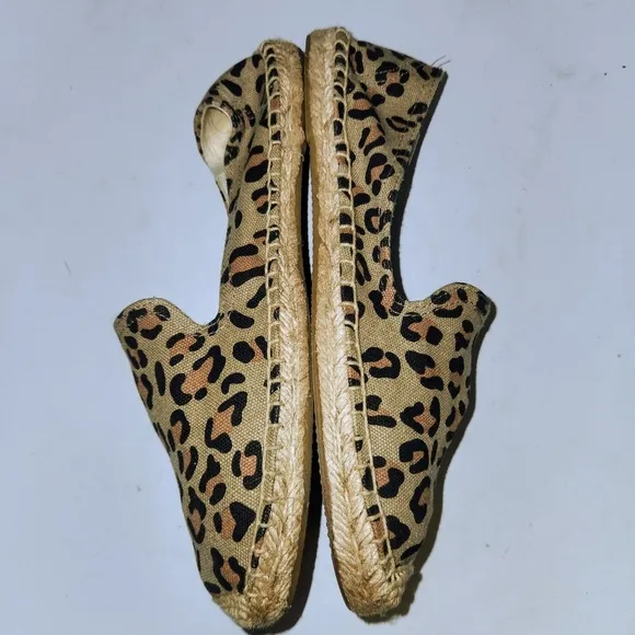 SOLUDOS Smoking Leopard Canvas Slipper Espadrilles In Maroon Black And Tan SZ 7