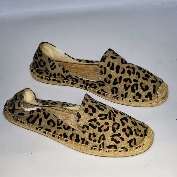 SOLUDOS Smoking Leopard Canvas Slipper Espadrilles In Maroon Black And Tan SZ 7