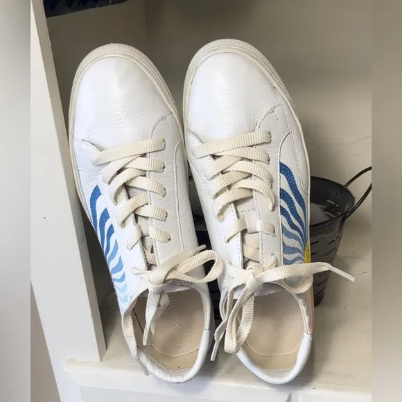 Soludos Women’s White Leather Groovy Wave Ibiza Platform Sneakers Size 8.5