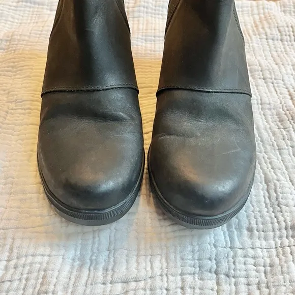 Sorel | Black Evie Pull On Wedge Chelsea Ankle Boots