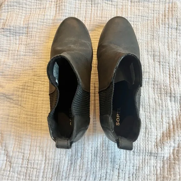 Sorel | Black Evie Pull On Wedge Chelsea Ankle Boots