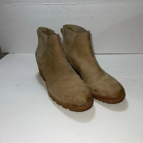Sorel Cate Chelsea Women Boots Size 8