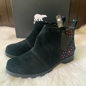 Sorel Chelsea boots