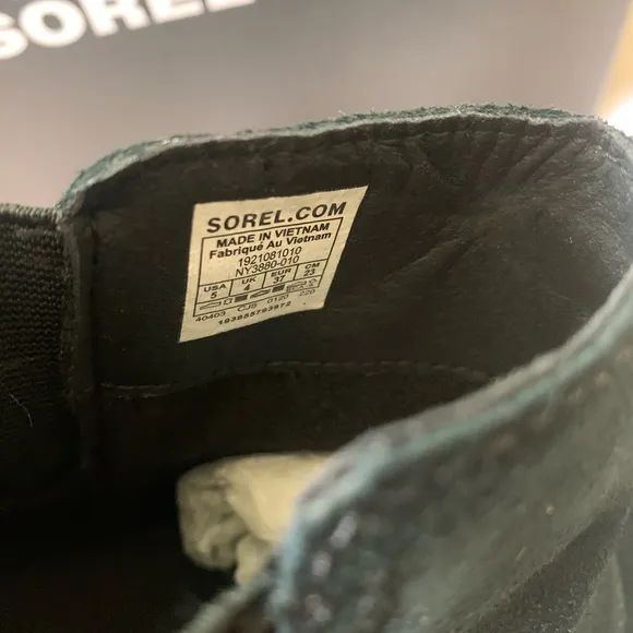 Sorel Chelsea boots