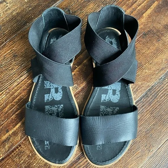 Sorel Ella Ankle Strap Sandals