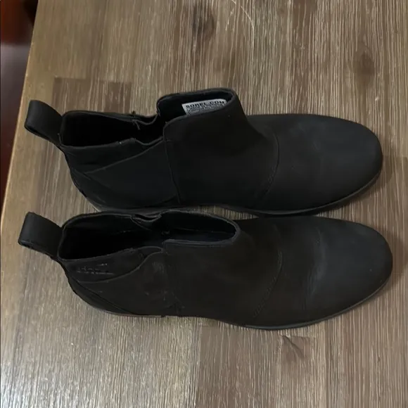 Sorel Emelie Chelsea Black Waterproof Boots