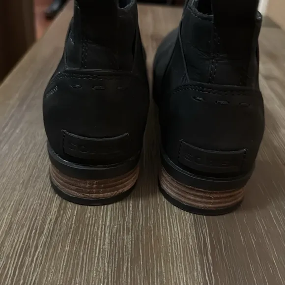 Sorel Emelie Chelsea Black Waterproof Boots