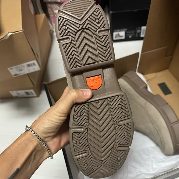 SOREL Explorer Chelsea Boots.