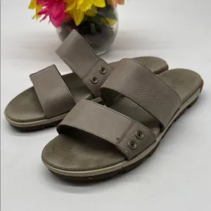 Sorel Gray Two Strap Leather Flat Sandals Size 8 MCS7435P
