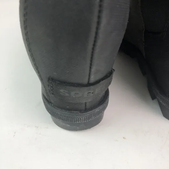 Sorel Joan of Arctic boots Wedge Chelsea Ankle Bootie lug soles waterproof