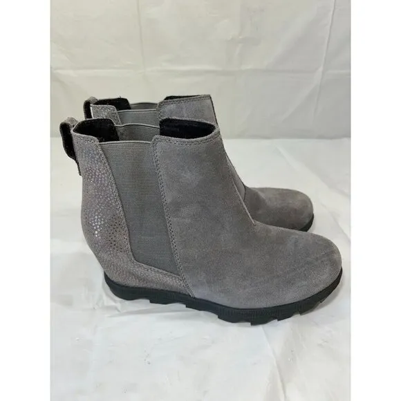 Sorel Joan of Arctic Chelsea Boots Gray Suede Hidden Wedge Booties Size 4