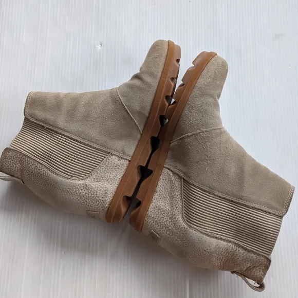 SOREL Joan of Arctic Chelsea II Wedge Ankle Boots size 11