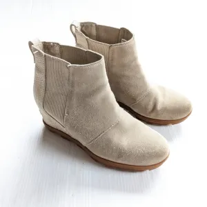 SOREL Joan of Arctic Chelsea II Wedge Ankle Boots size 11